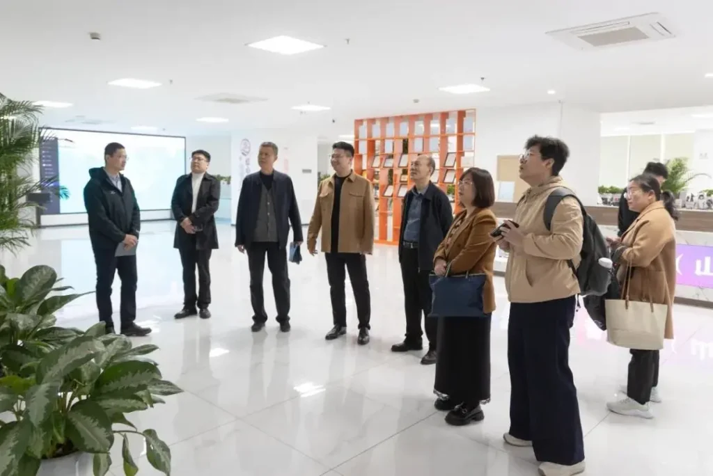 东营市商务局